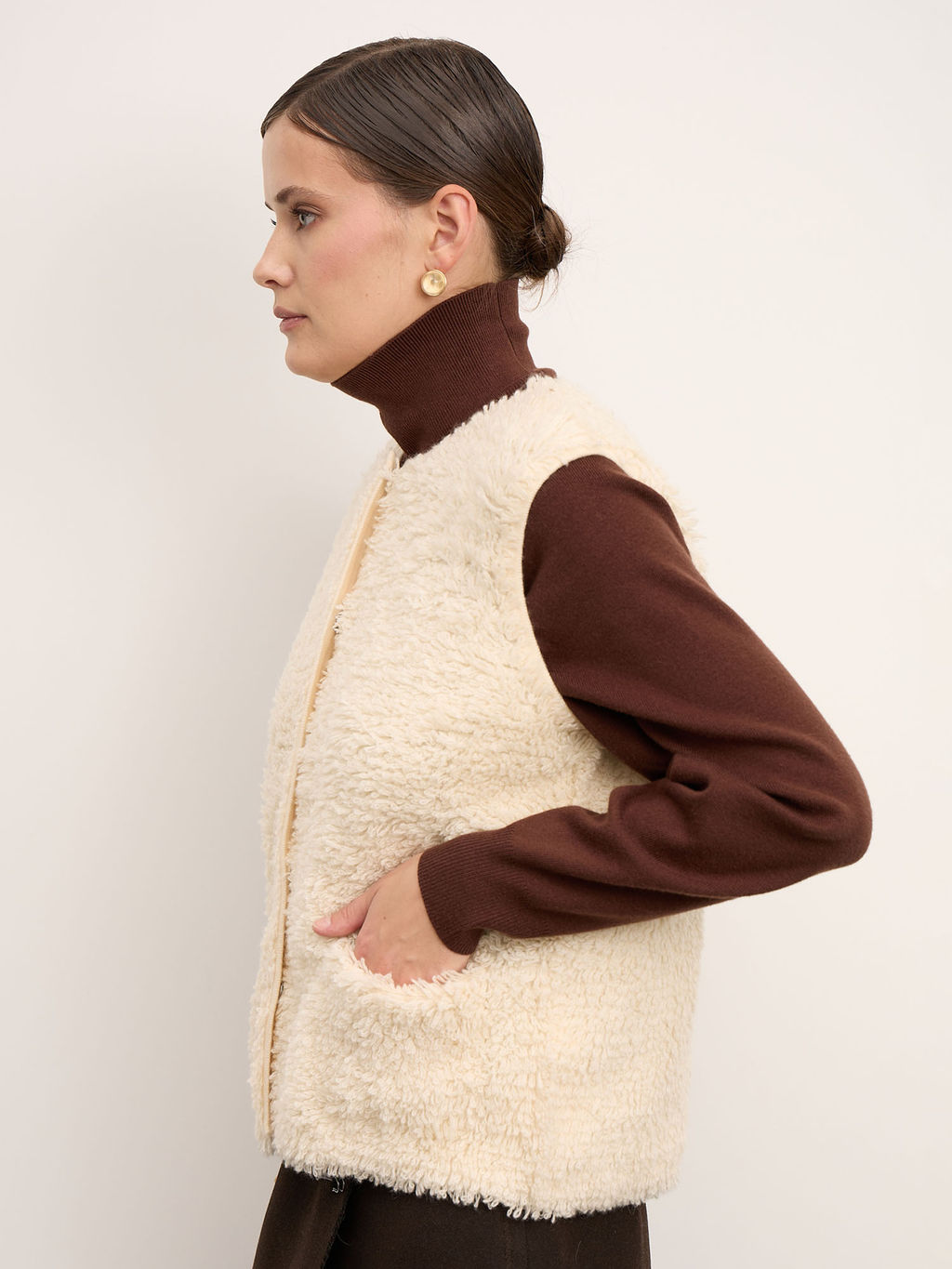 Жилет из кашемира женский 16147 кремовый