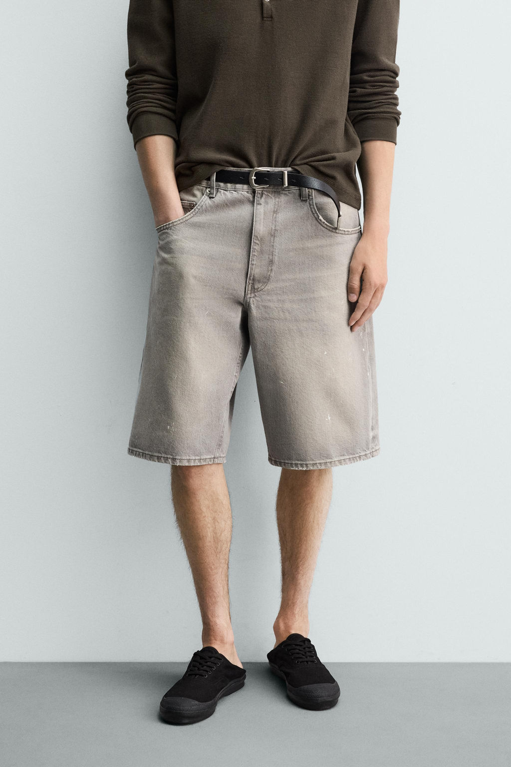 BERMUDA DENIM BAGGY FIT SALPICADURAS / Beige