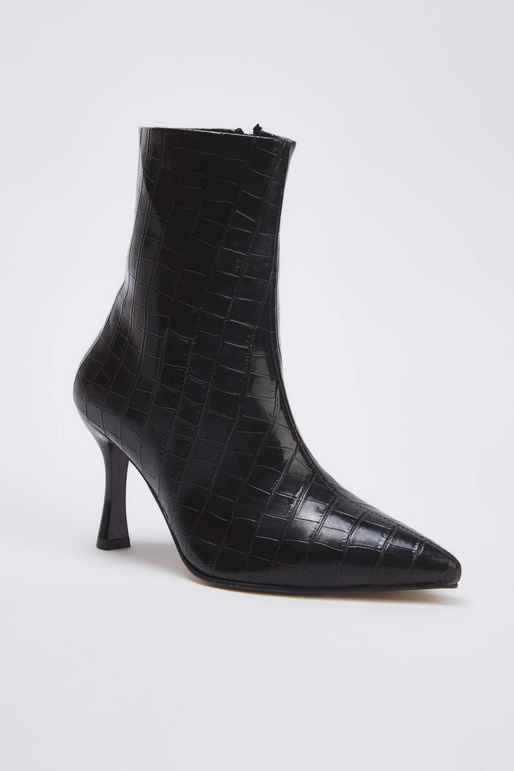 Siyah Timsah Derisi Gorunumlu Ince Topuklu Bilekte Kad?n Bot
TAKAW26BO00058 - Trendyolmilla фото 5