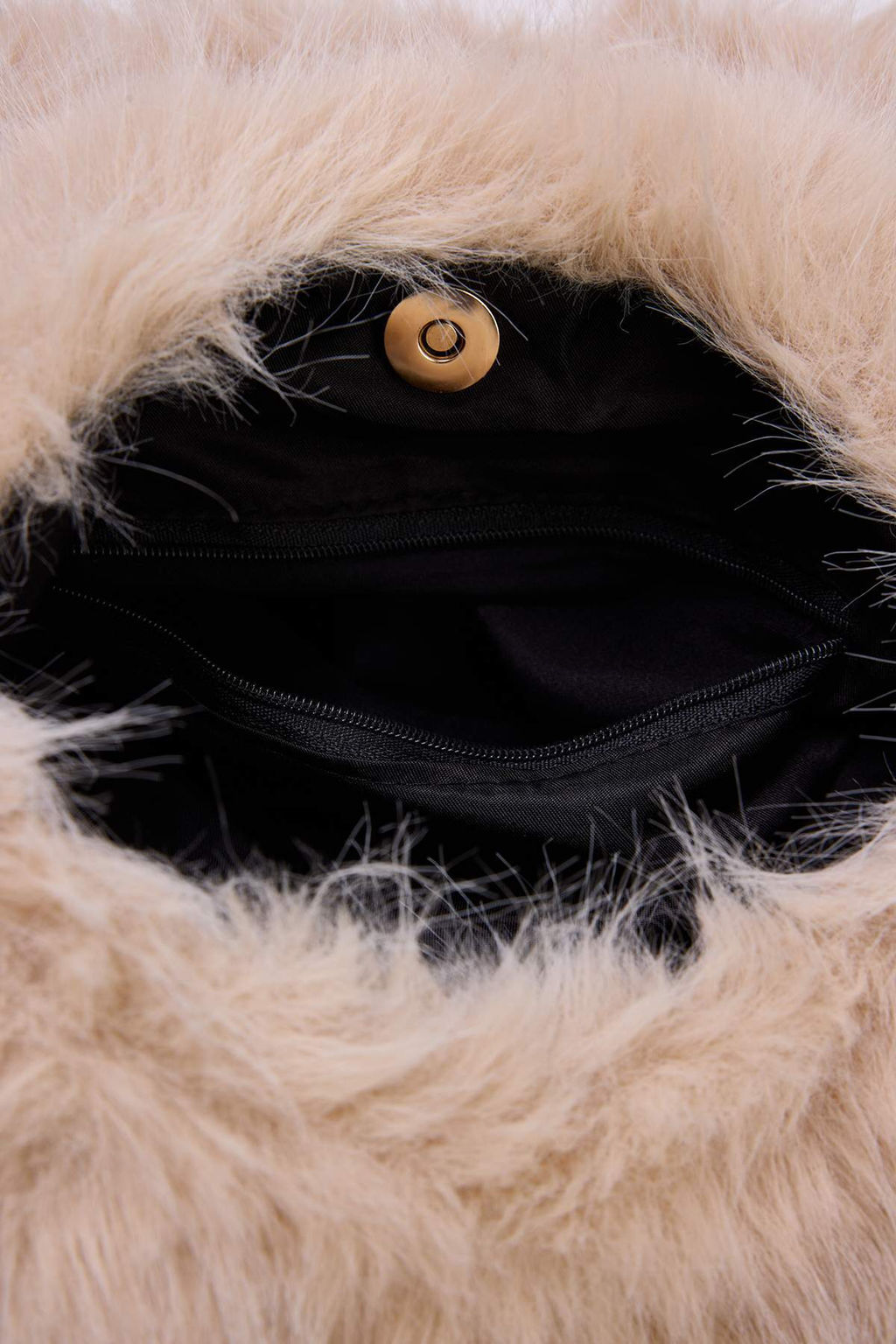 Bej Metal Halka Detayl? Suni Kurk Kad?n Omuz ve El cantas? TAKAW26OC00085 - Trendyolmilla фото 5