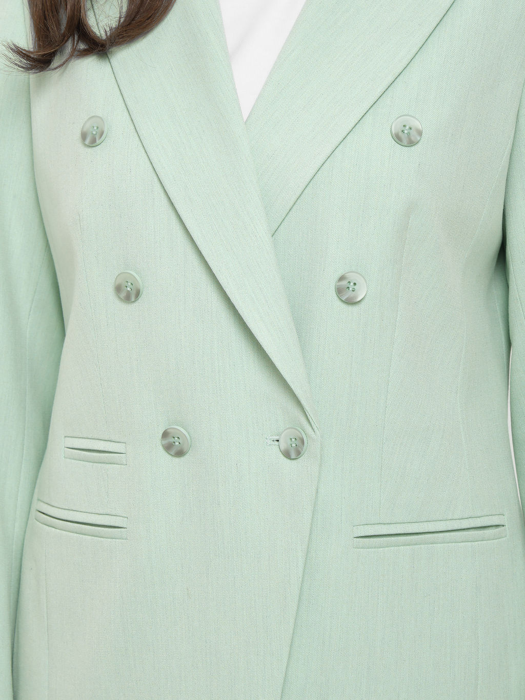 Жакет с фигурным краем борта