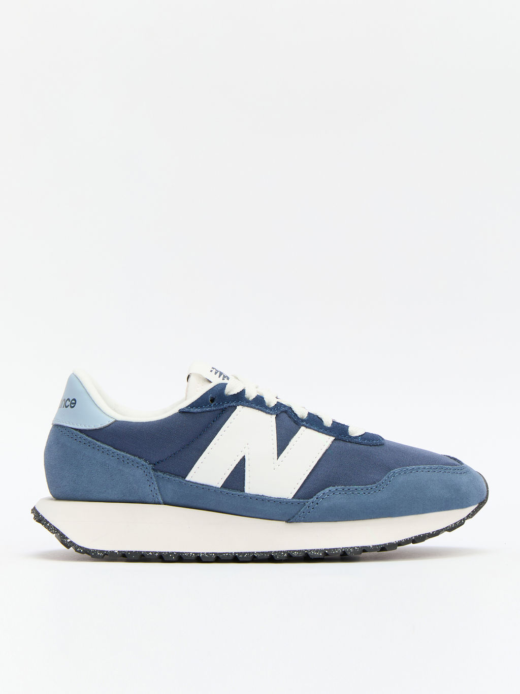 Женские кроссовки NEW BALANCE 237