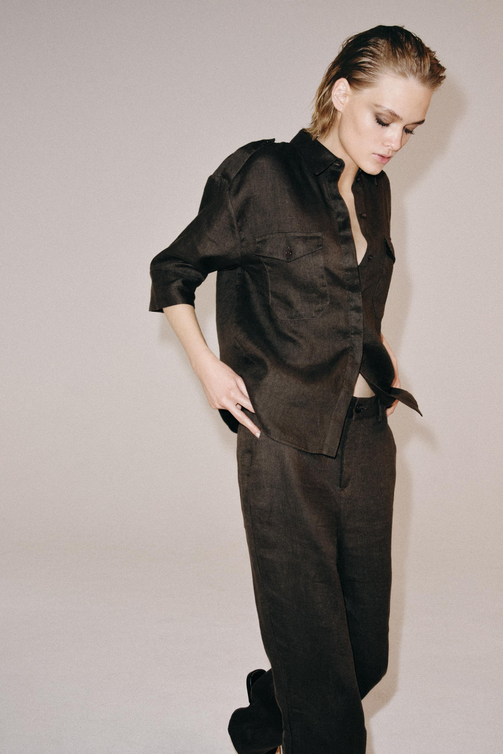 CAMISA LINO BOLSILLOS ZW COLLECTION / Vis?n - Zara фото 6