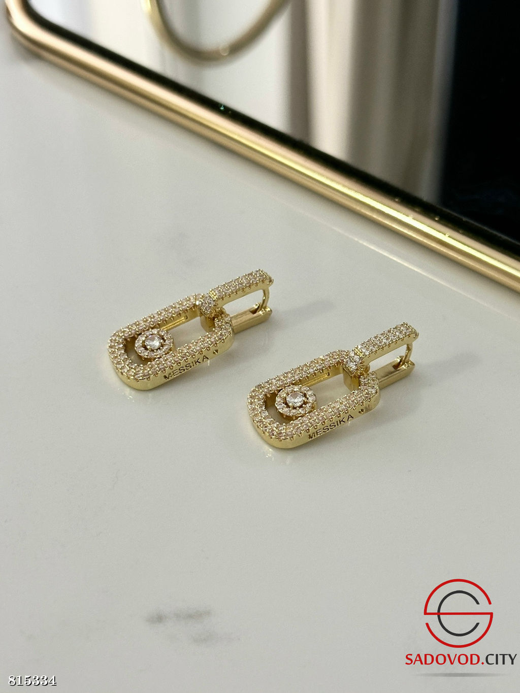 Серьги с камнями из медицинской стали