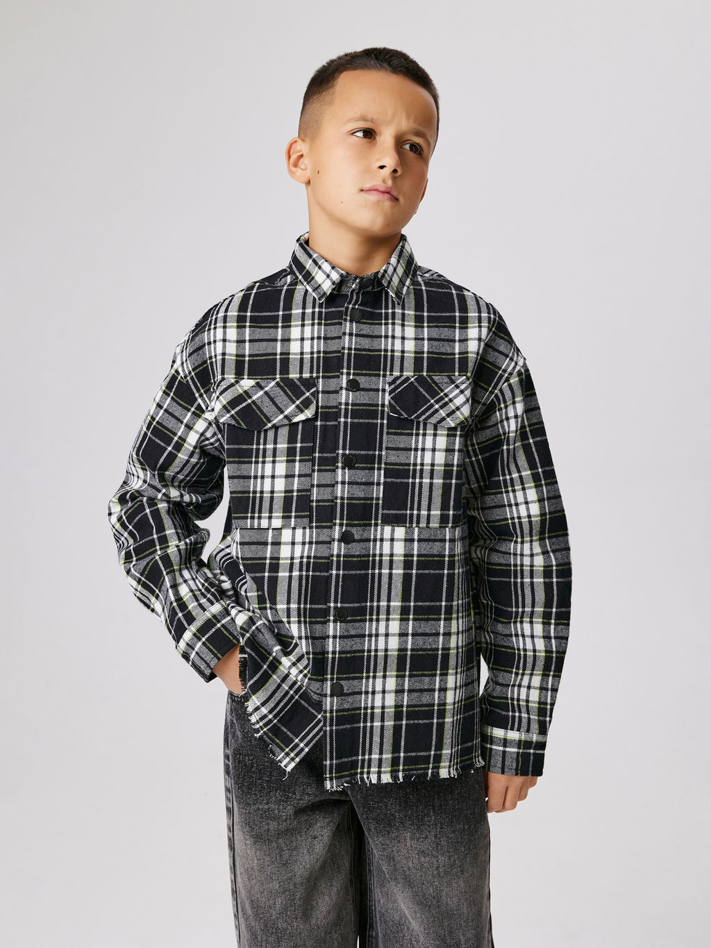 ACOOLA / Куртка детская для мальчиков Alvaru черно-белая клетка