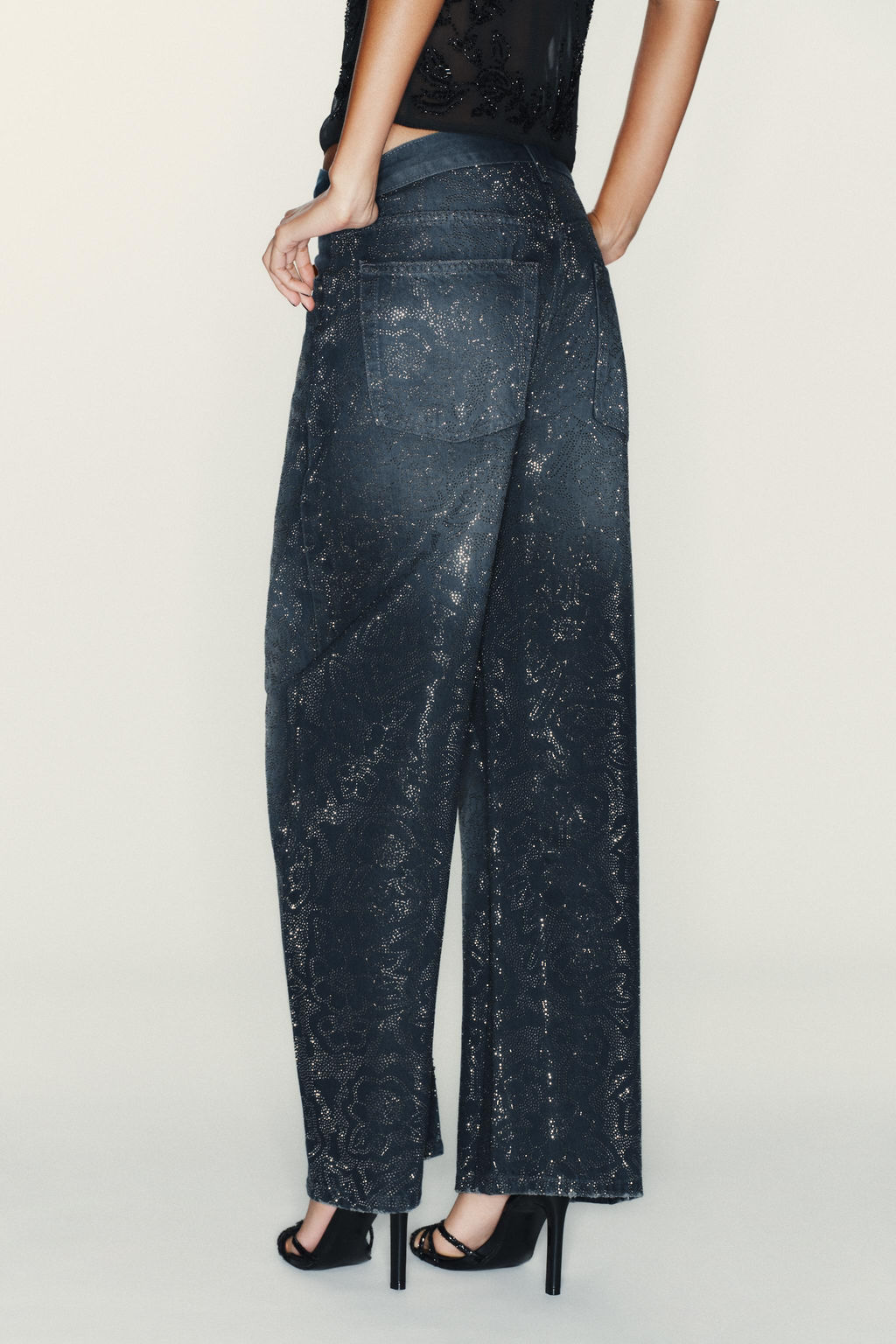 TRF BAGGY RHINESTONE JEANS - Zara фото 5