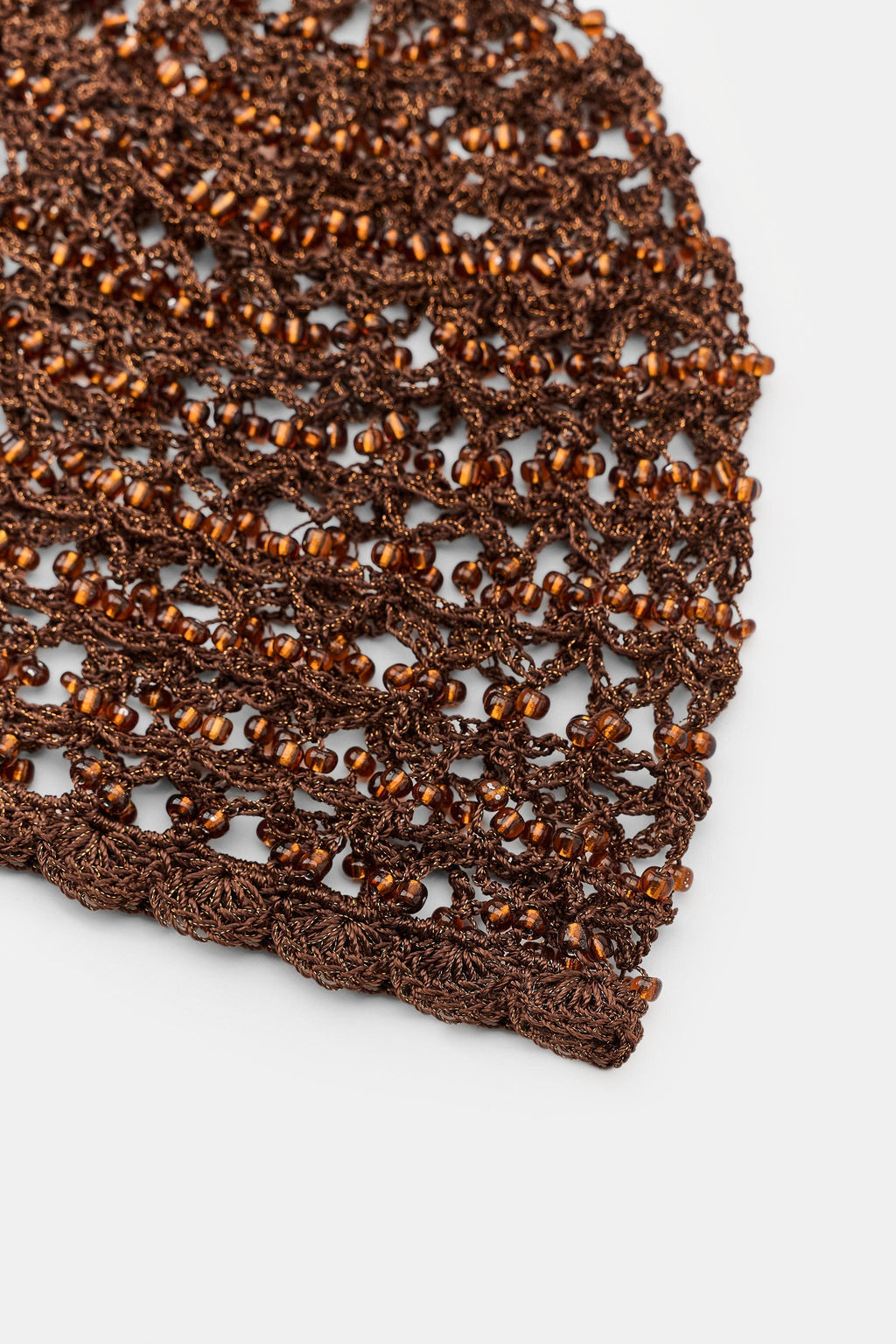 GORRO CASQUETE CROCHET ABALORIOS / Marr?n