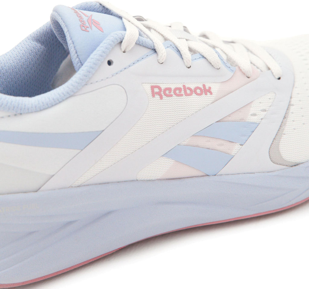 Кроссовки женские