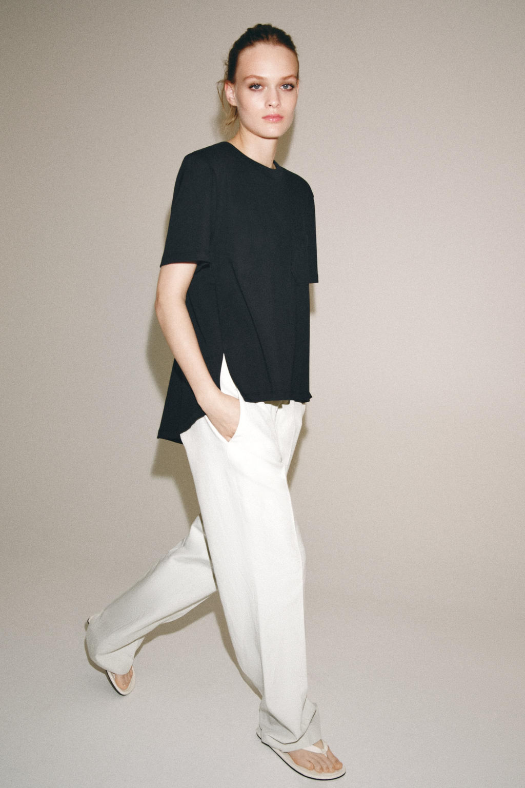 CAMISETA INTERLOCK BOLSILLO / Antracita oscuro - Zara фото 2