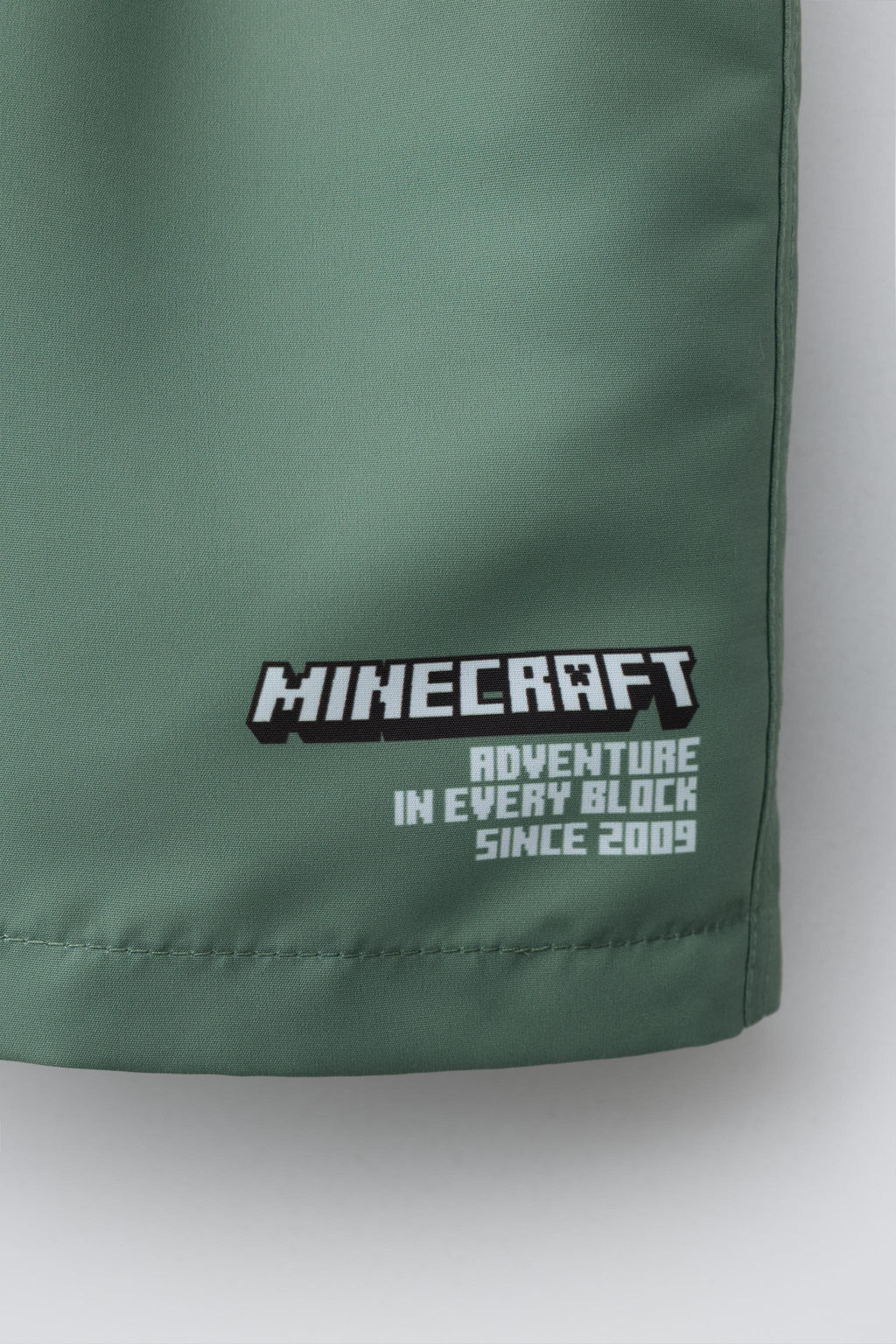 6-14 A?OS/ BERMUDA BA?O MINECRAFT  MOJANG AB.  / Verde - Zara фото 4