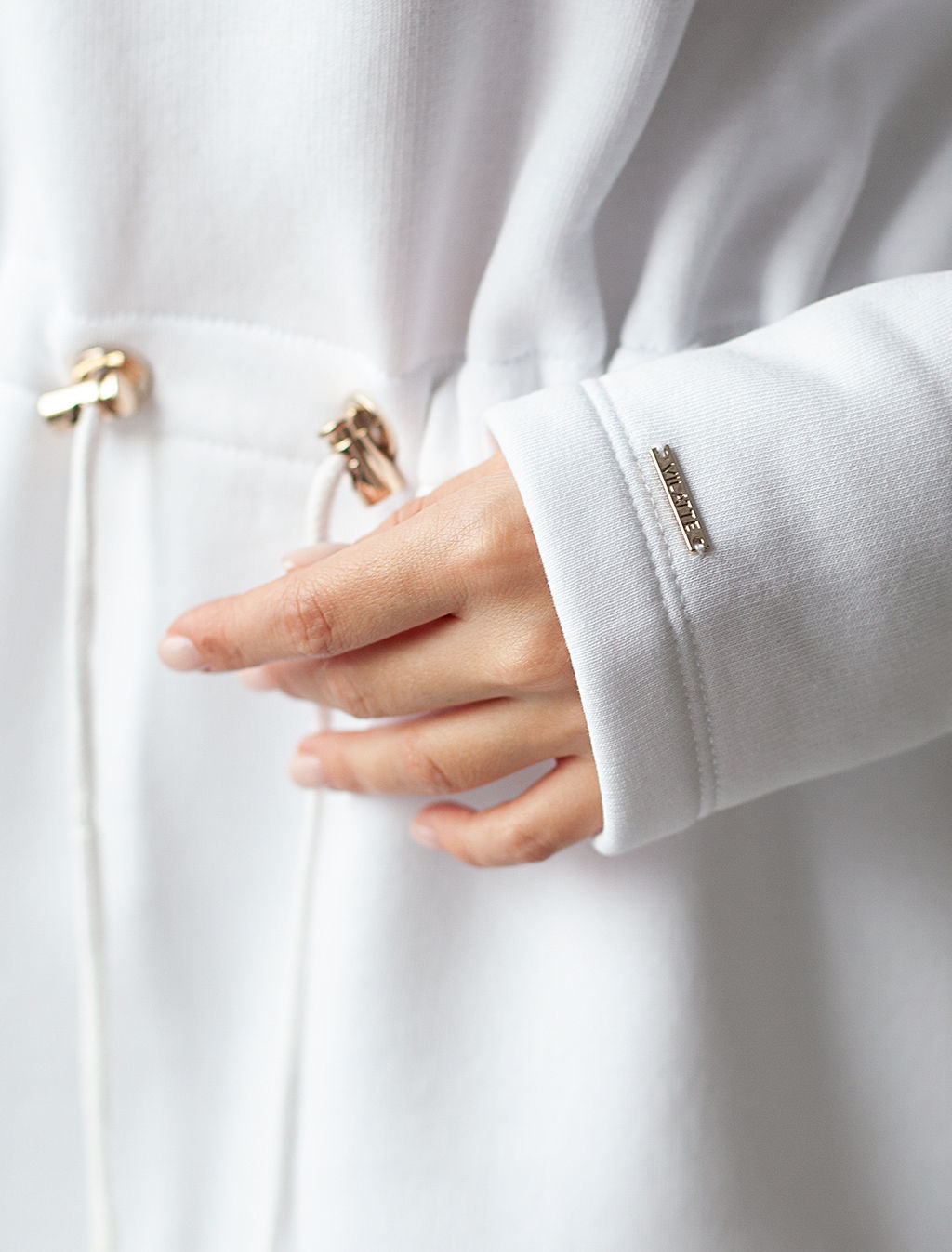 D49.966 Джемпер женский молочный