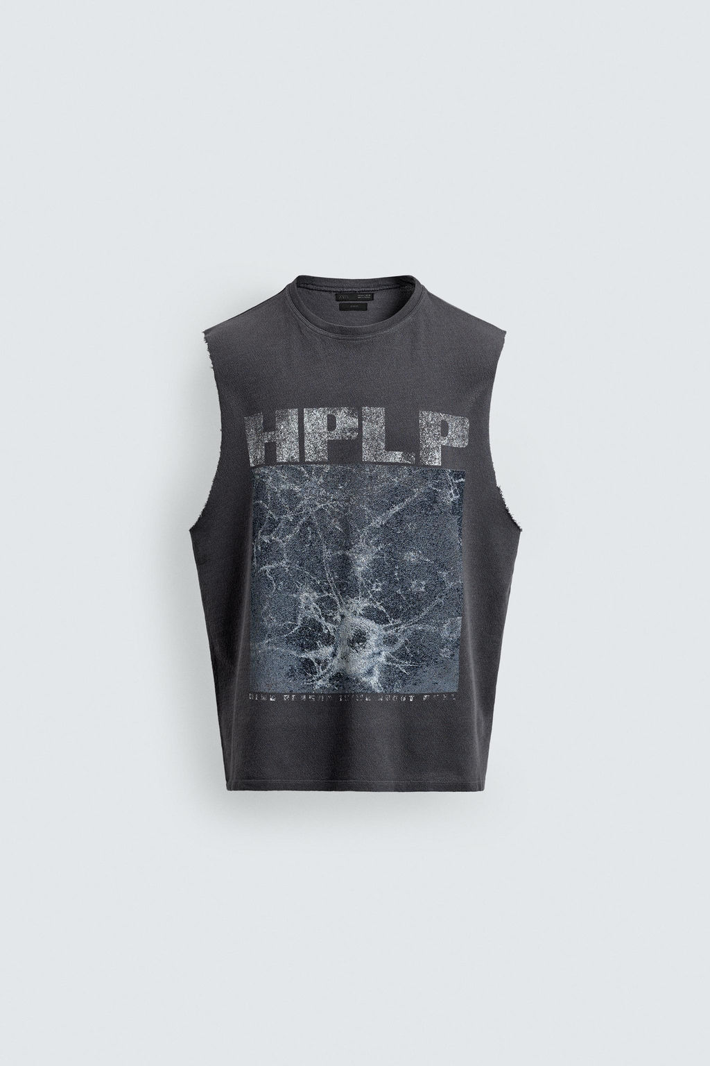 CAMISETA TANK PUNTO LAVADO ESTAMPADO / Gris azul