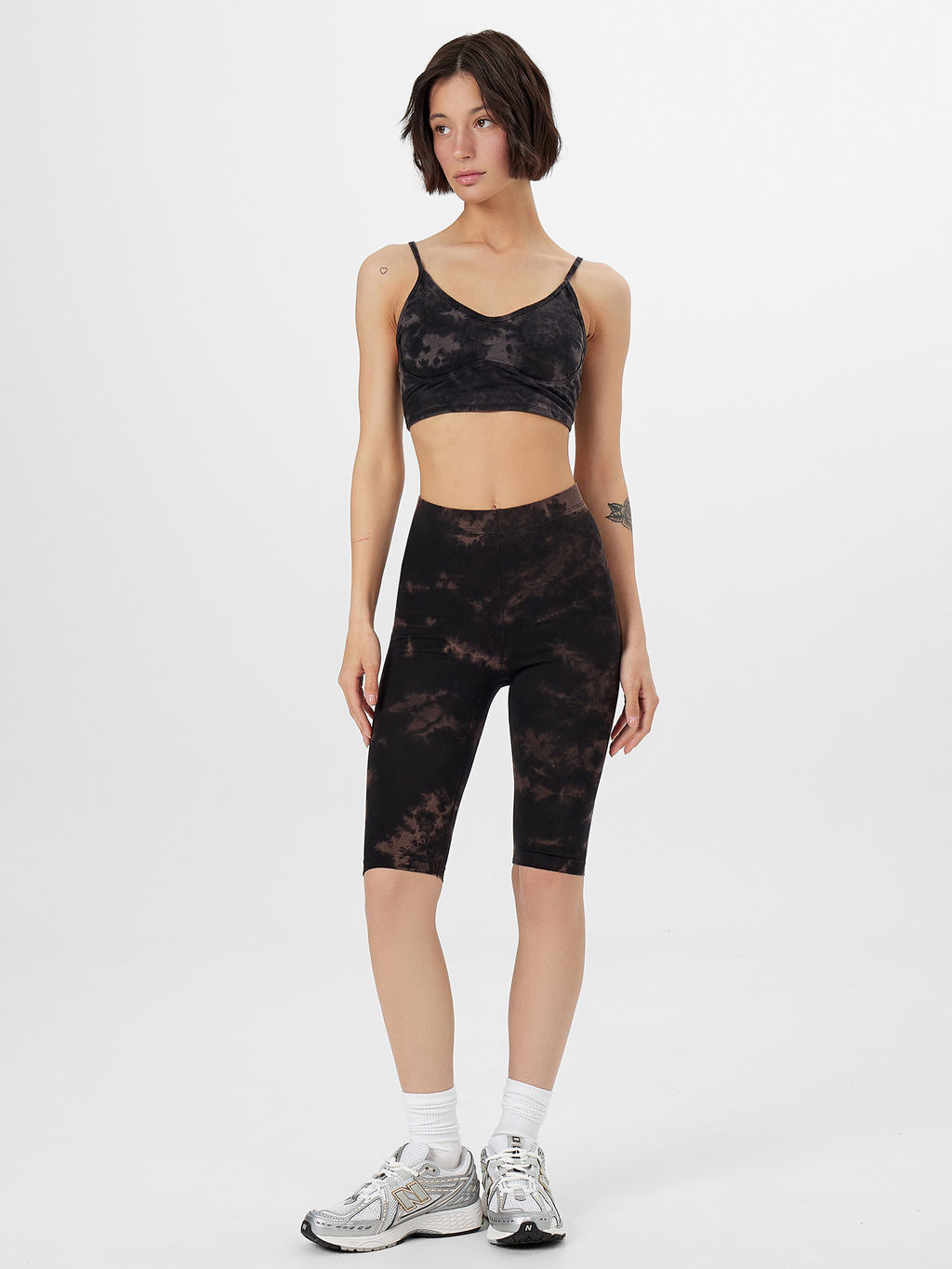 Велосипедки женские черные с принтом