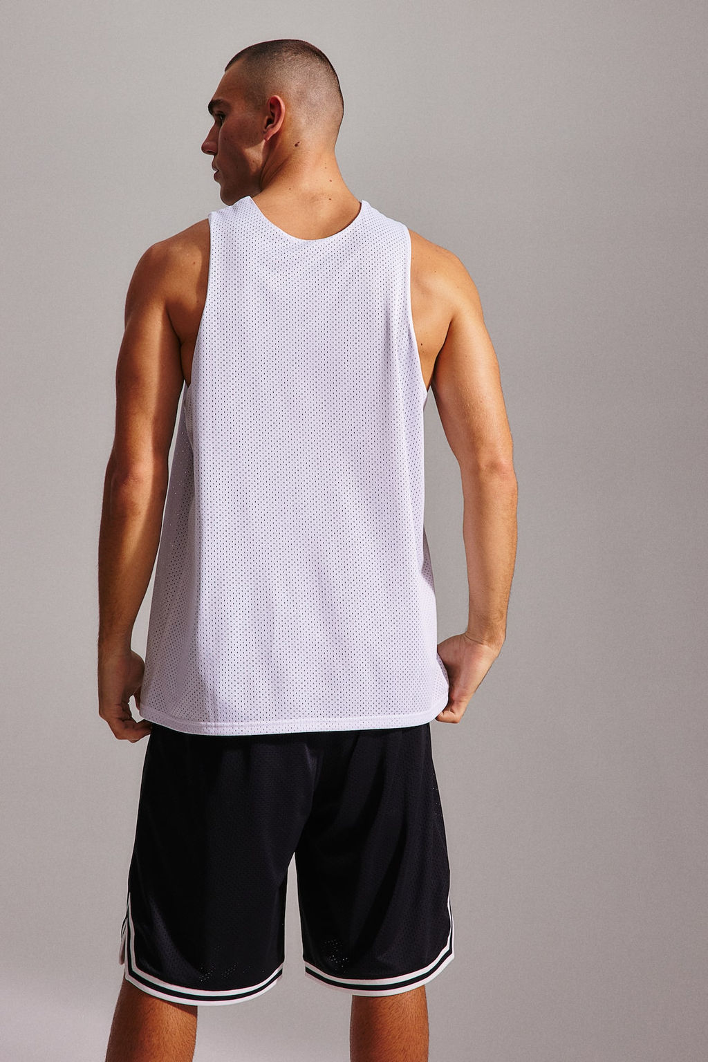Camiseta de baloncesto en DryMove Loose Fit - H&m фото 5