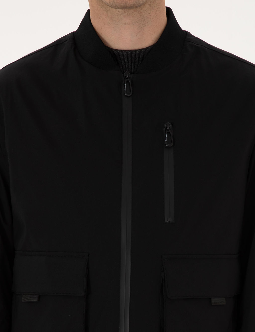 Siyah Regular Fit Mont