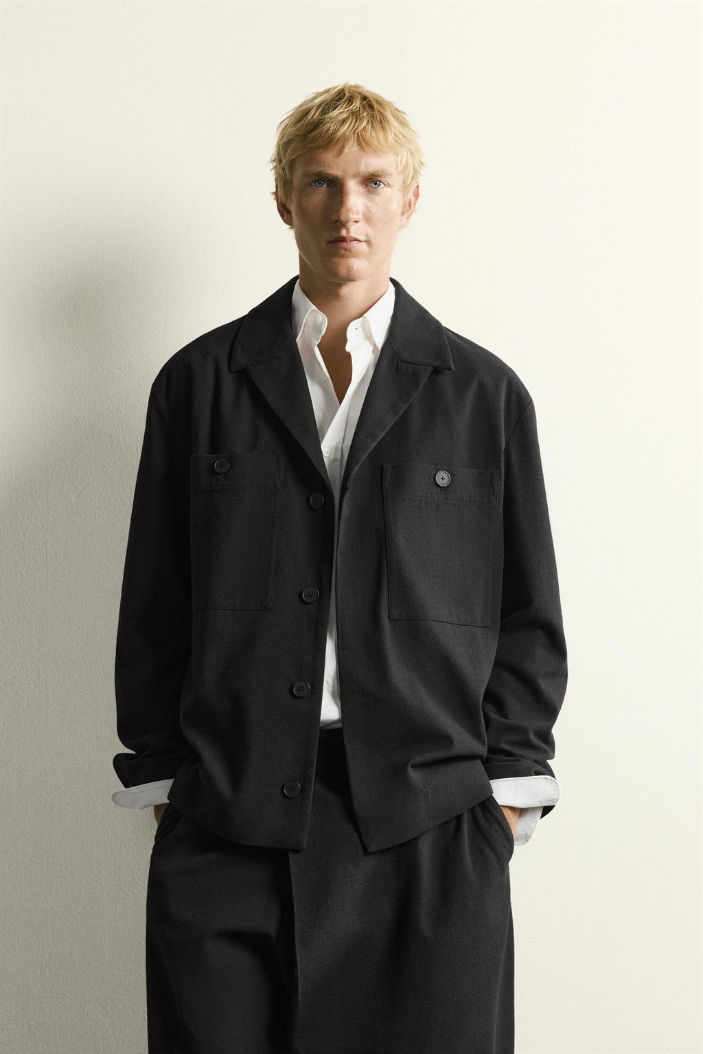 SOBRECAMISA RELAXED FIT BOLSILLOS / Negro - Zara фото 2