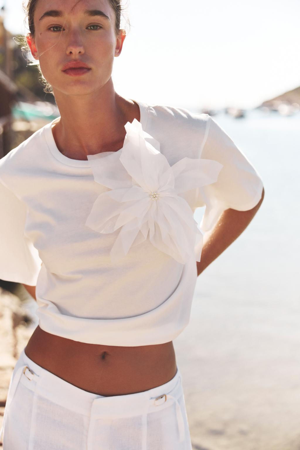 VOLUMINOUS FLORAL T-SHIRT - Zara фото 3