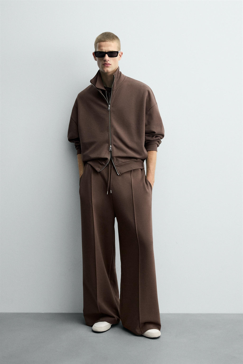 LABEL INTERLOCK TROUSERS