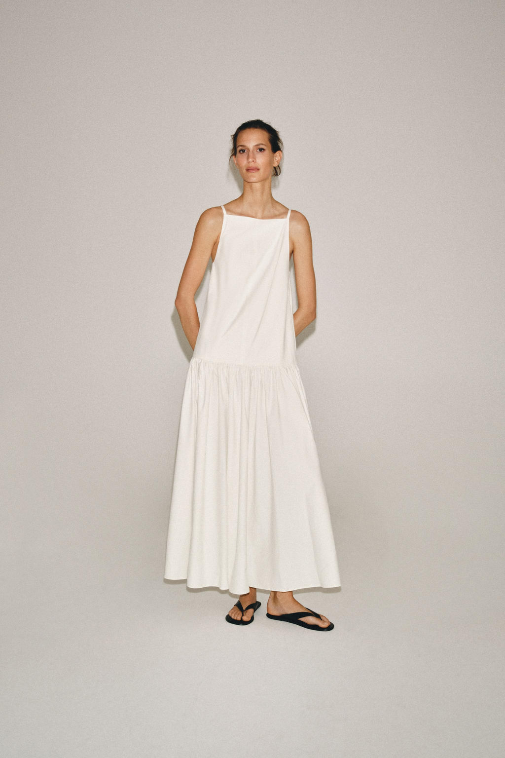 VESTIDO PLIEGUES ZW COLLECTION / Blanco