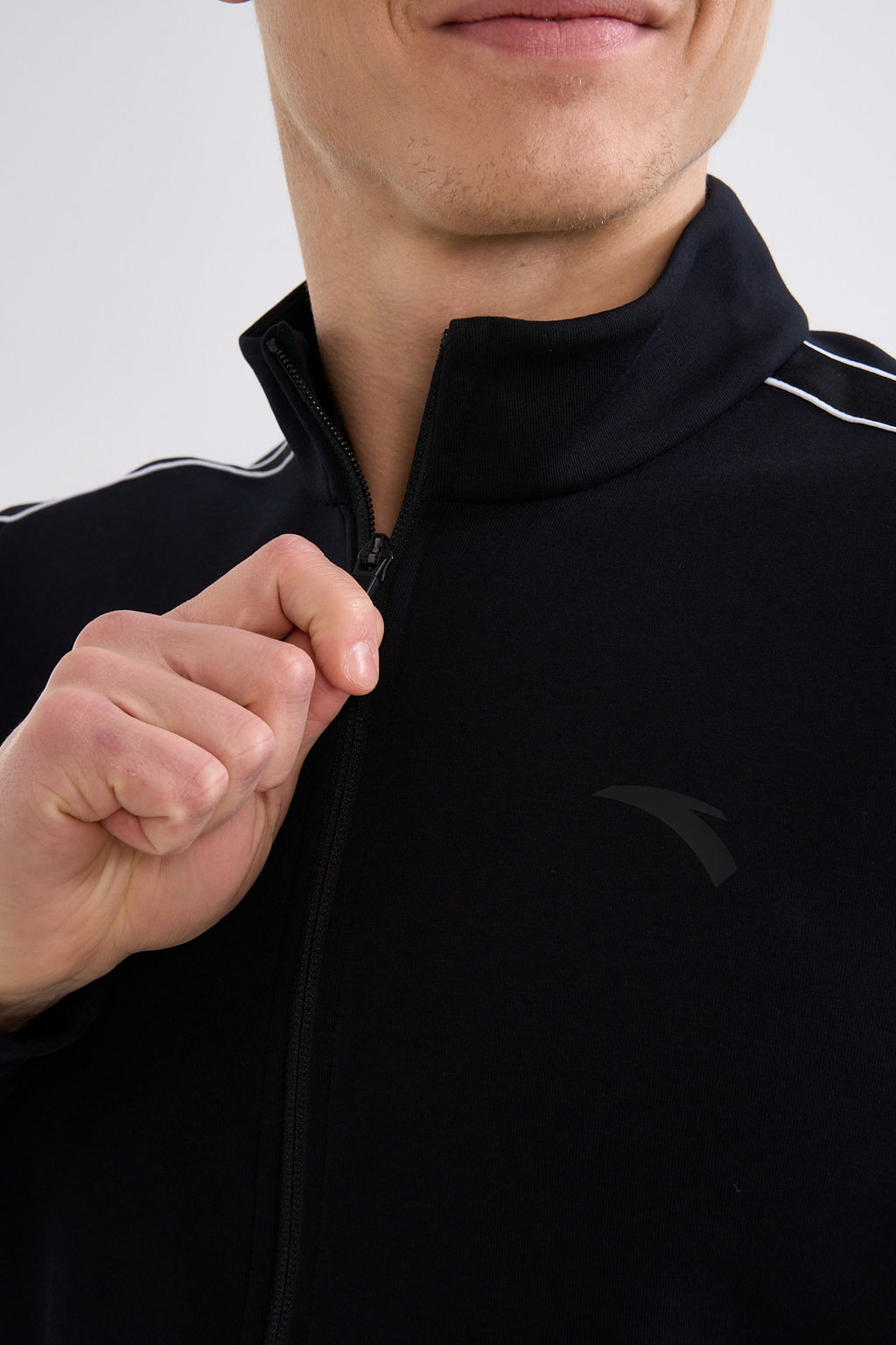 Олимпийка Черный