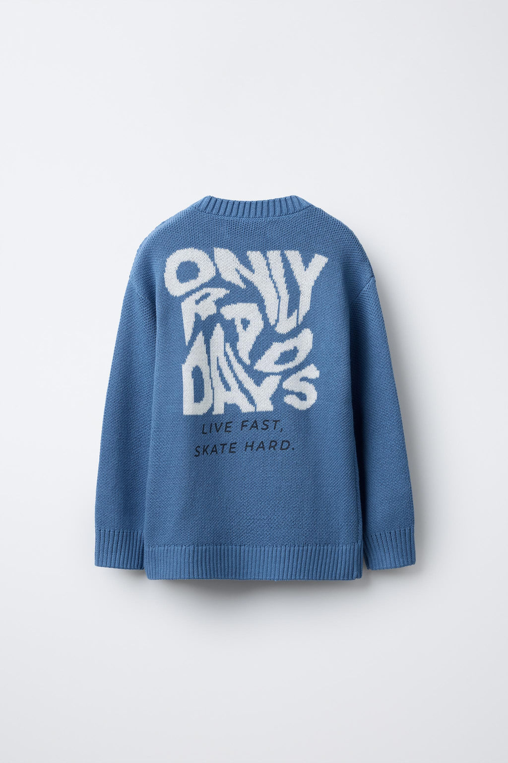 KNIT SWEATER WITH SLOGAN