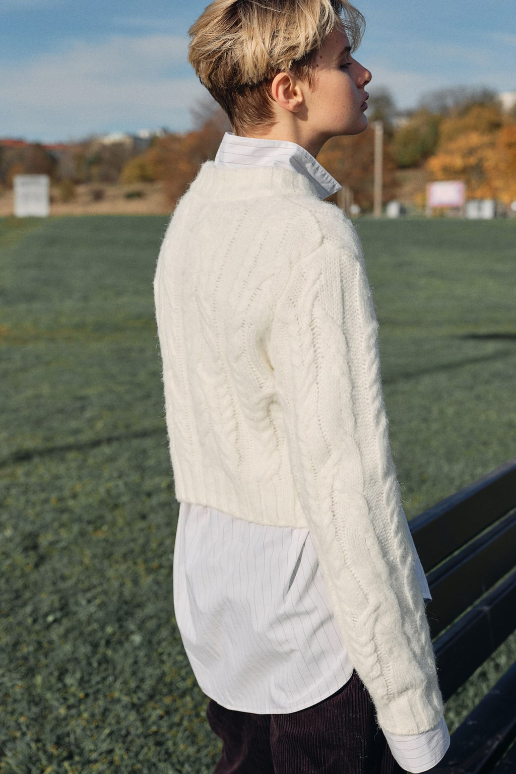 Jersey en punto trenzado con escote de pico - H&m фото 5