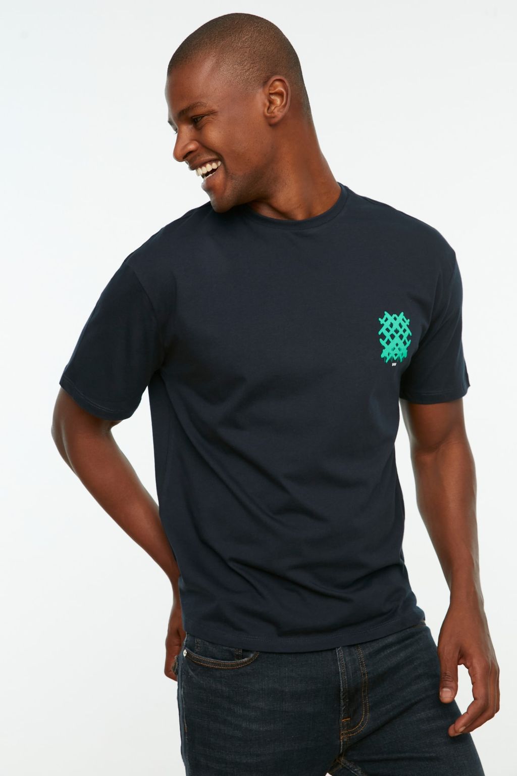 TRENDYOL MAN Lacivert Oversize/Genis Kesim K?sa Kollu Geometrik Bask?l? %100 Pamuklu T-Shirt TMNSS20TS1036 - Trendyolmilla фото 2