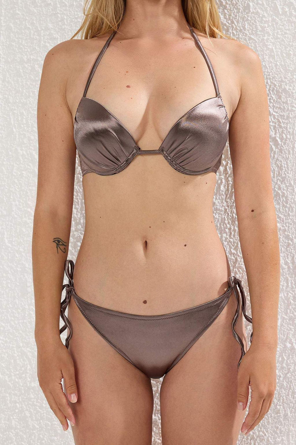 Trendyolmilla Vizon Balconette Dusuk Bel Regular Bikini Tak?m? TBESS25BT00180  фото 3