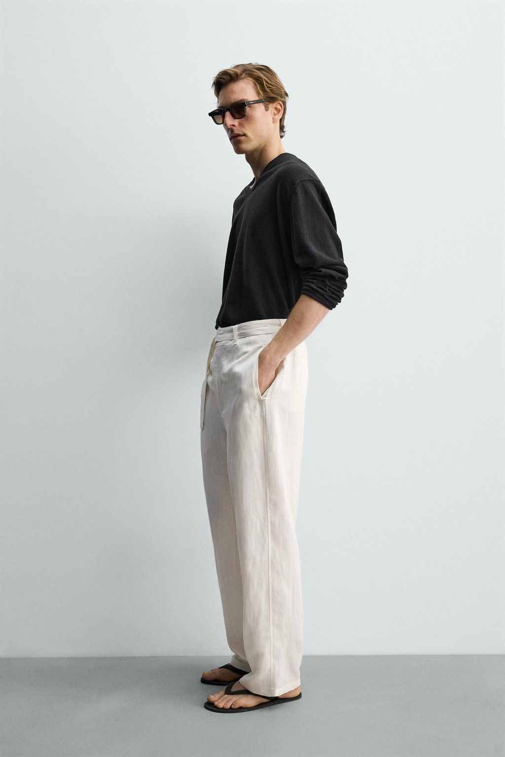 PANTAL?N RELAXED FIT VISCOSA - LINO CINTUR?N / Crudo