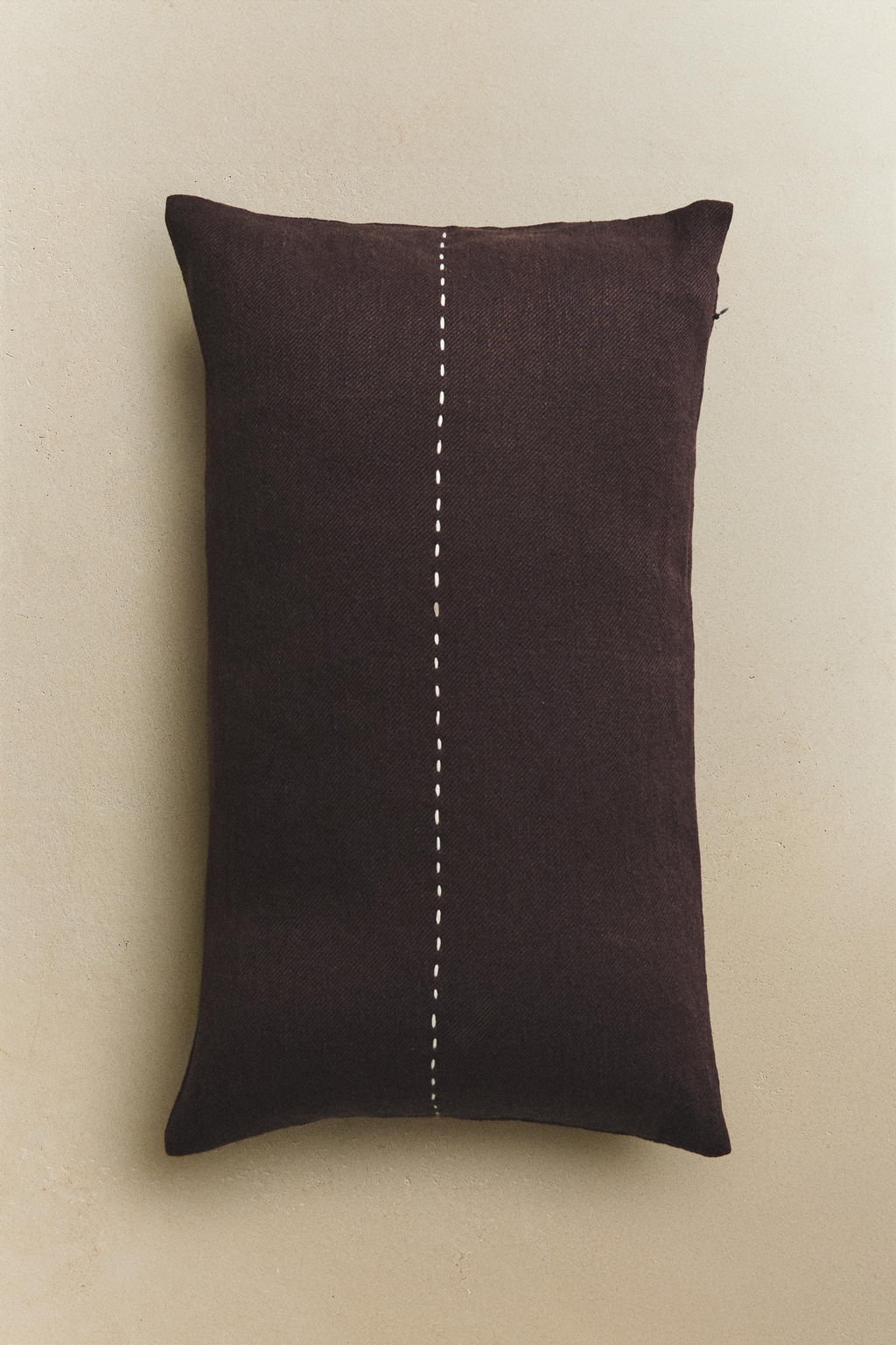 CUSHION COVER WITH STITCHING - Zara фото 6