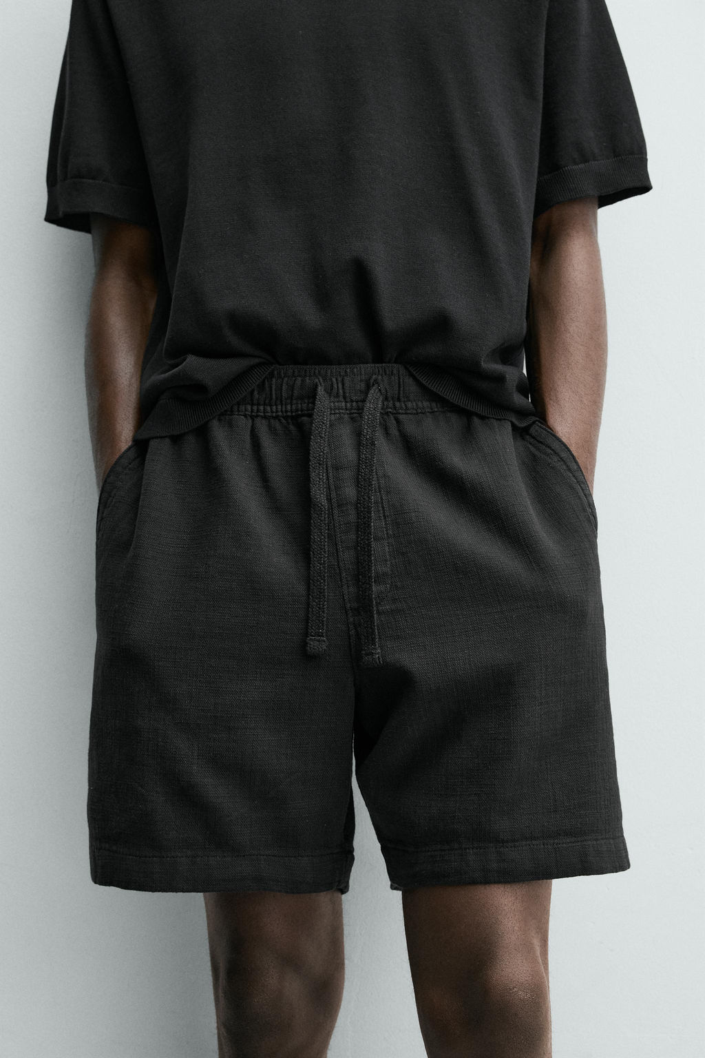 BERMUDA REGULAR FIT  ESTRUCTURA / Negro - Zara фото 5