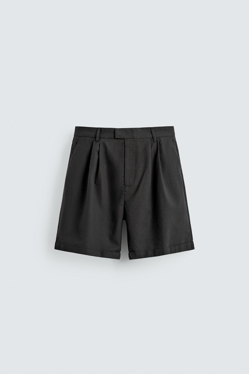 BERMUDA RELAXED FIT PLIEGUES / Negro