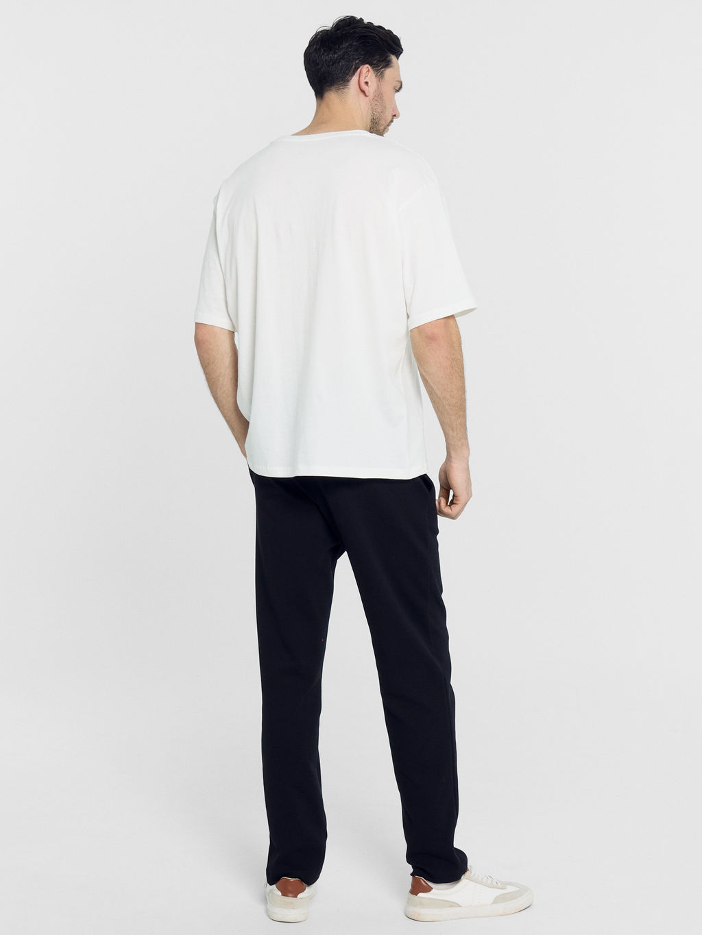 Футболка мужская в белом цвете белый 111772 - Mark formelle фото 5