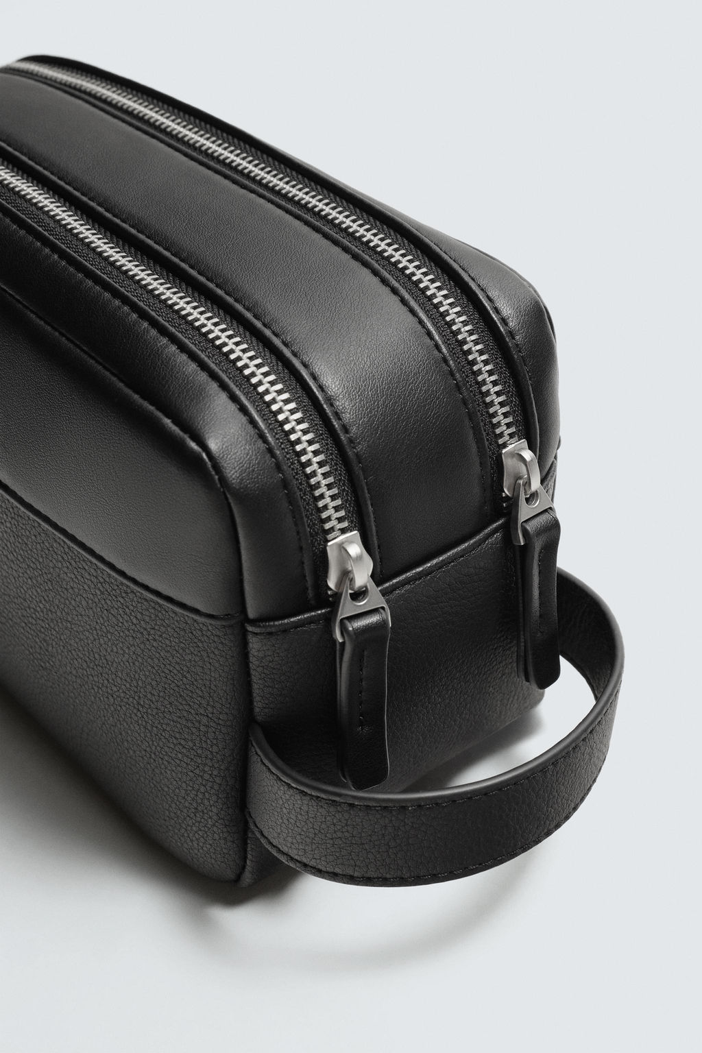 TEXTURED TOILETRY BAG - Zara фото 7