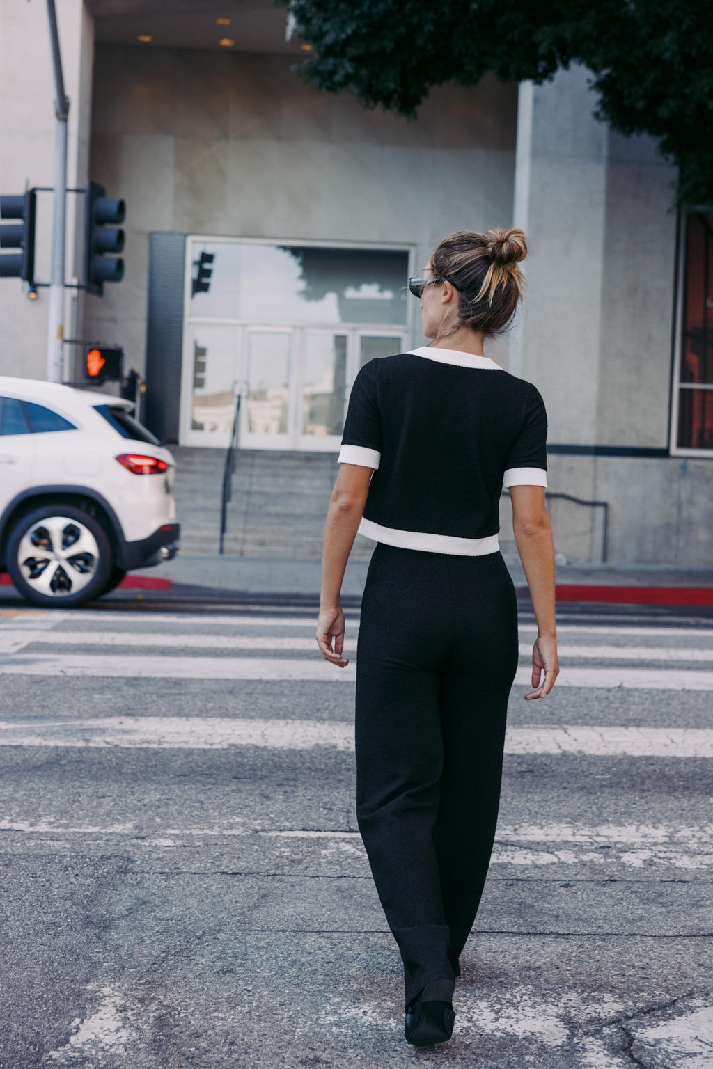 CONTRAST BOUCL_ TROUSERS - Zara фото 3