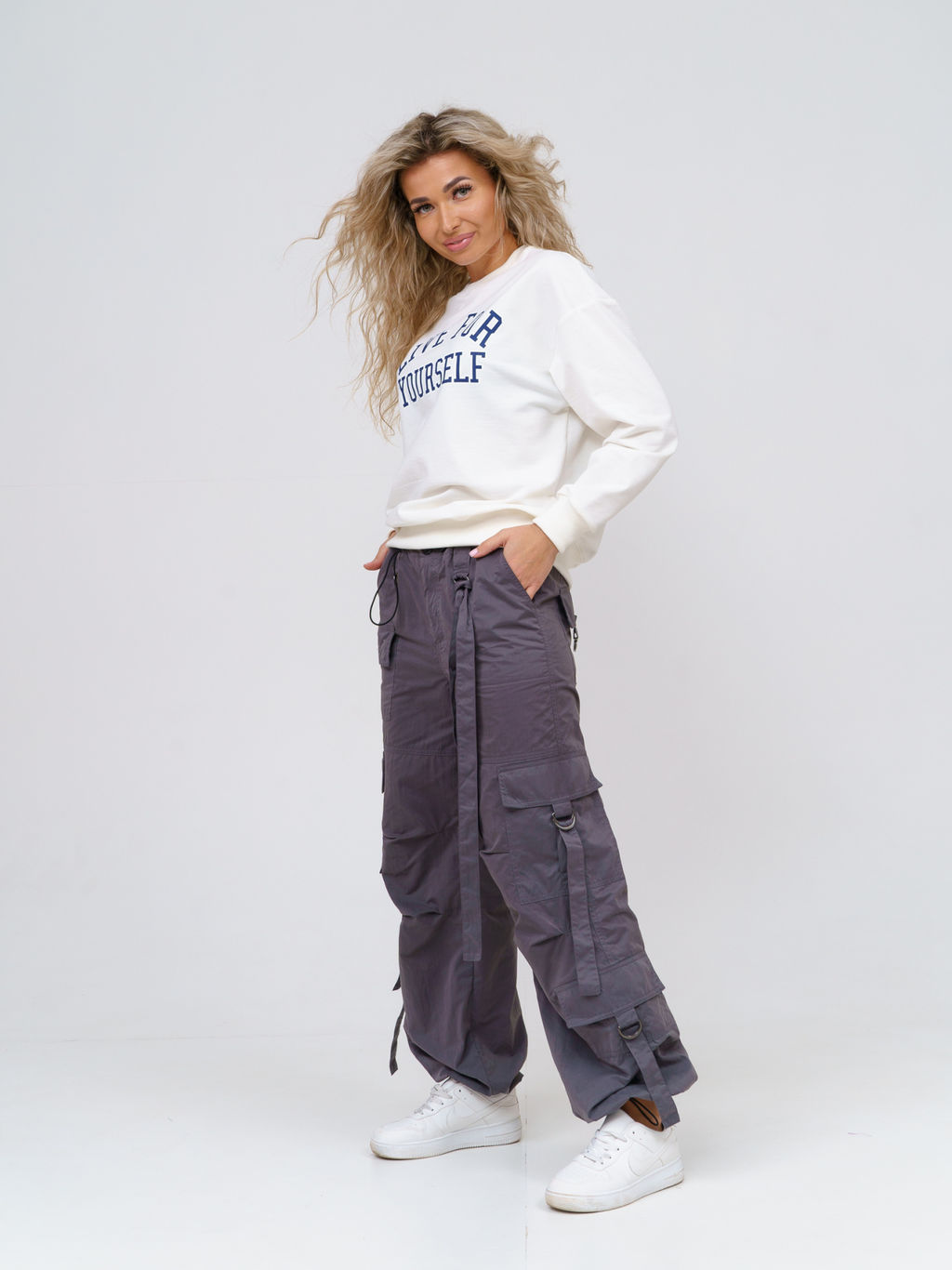 938 Свитшот "Экрю"