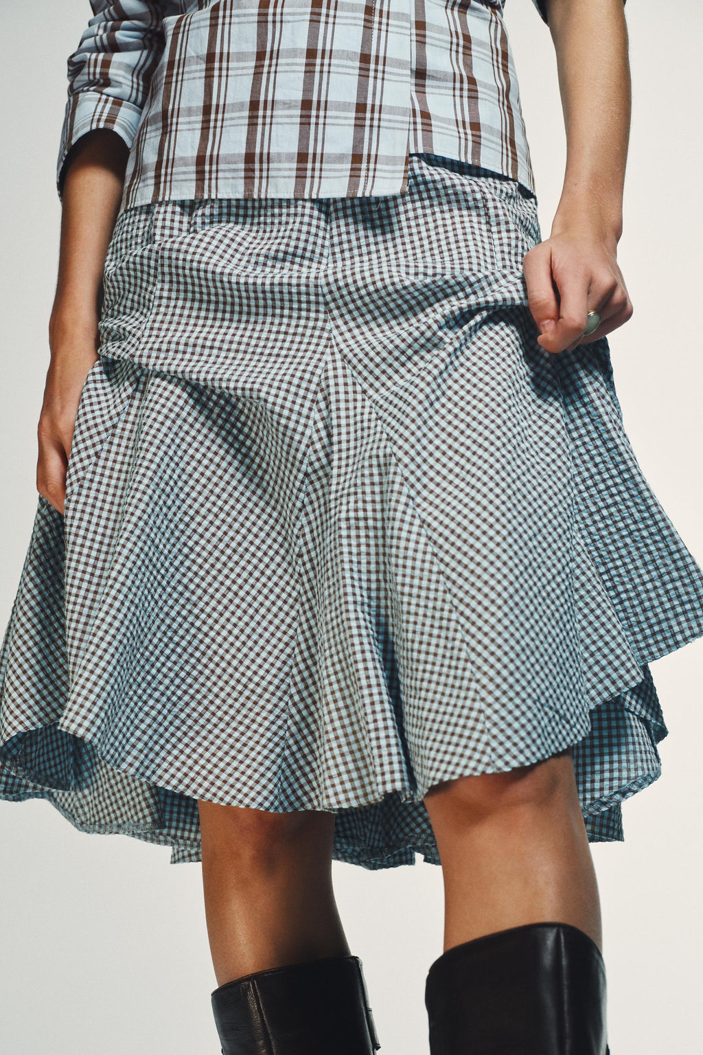 GINGHAM GODET MIDI SKIRT - Zara фото 8