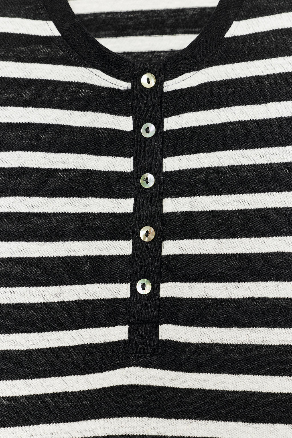 CAMISETA BOTONES CON LINO / Crudo / Negro - Zara фото 6