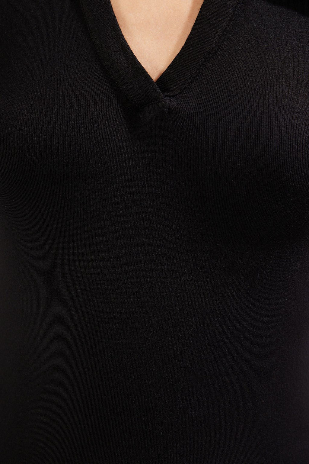 Trendyolmilla Siyah Duz Fitted/Vucuda Oturan Polo Yaka Orme Bluz TWOSS25BZ00003  фото 4
