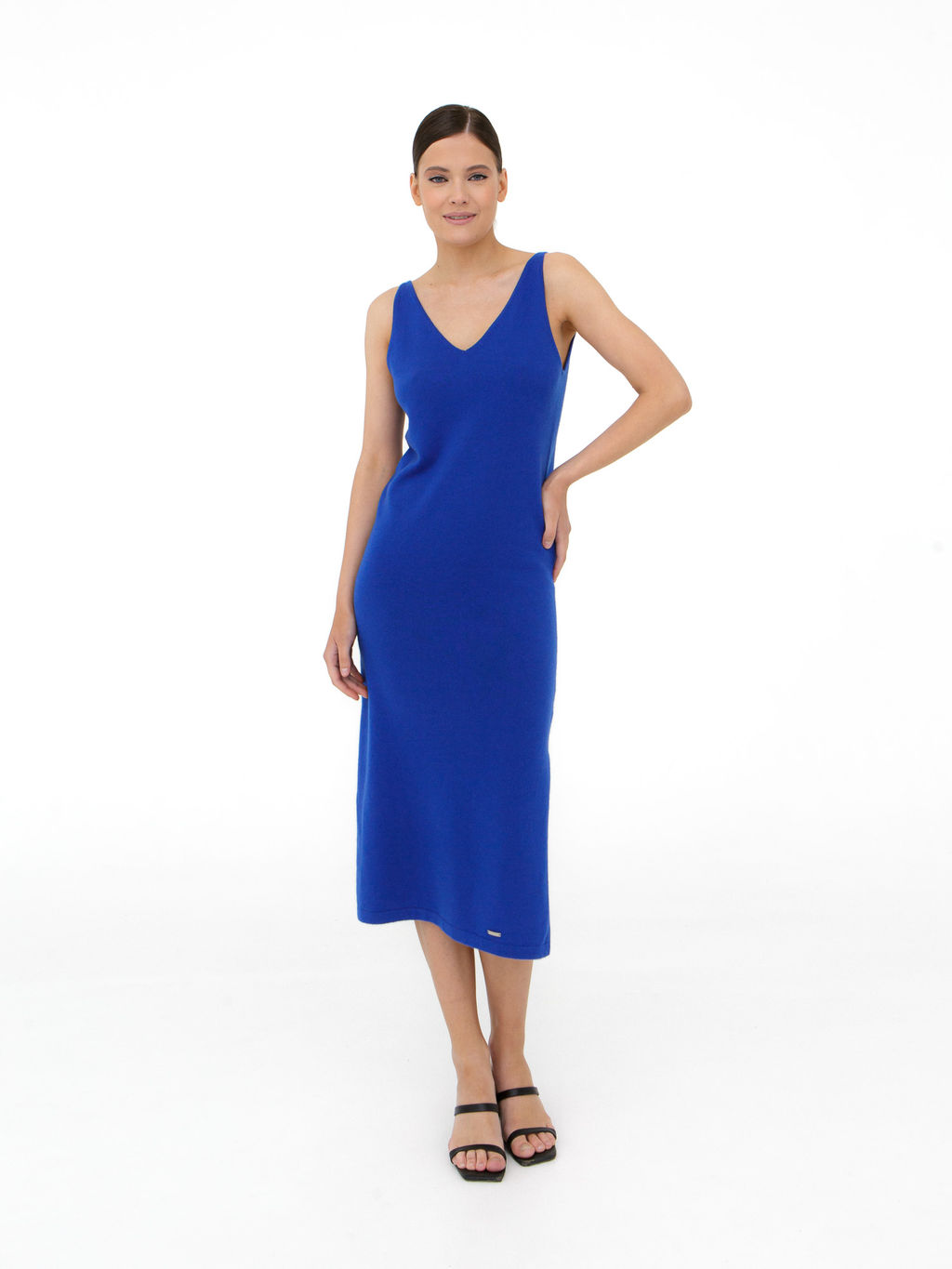 Платье из кашемира 06053