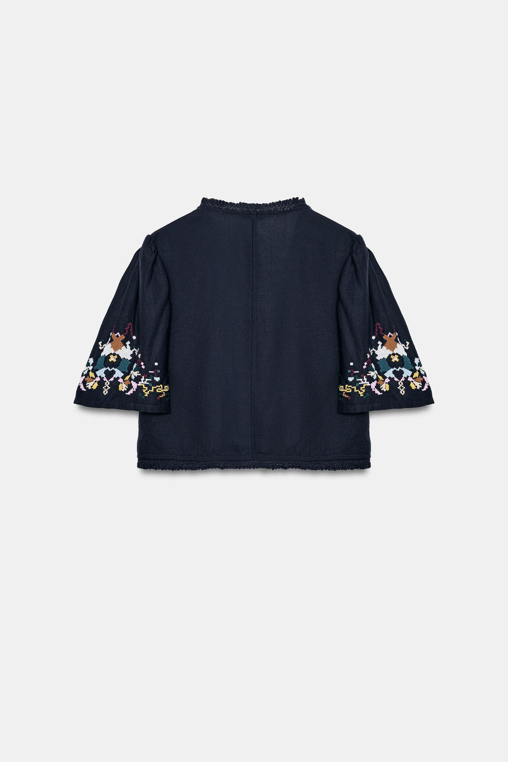 TOP CORTO BORDADOS FLORES / Azul - Zara фото 8