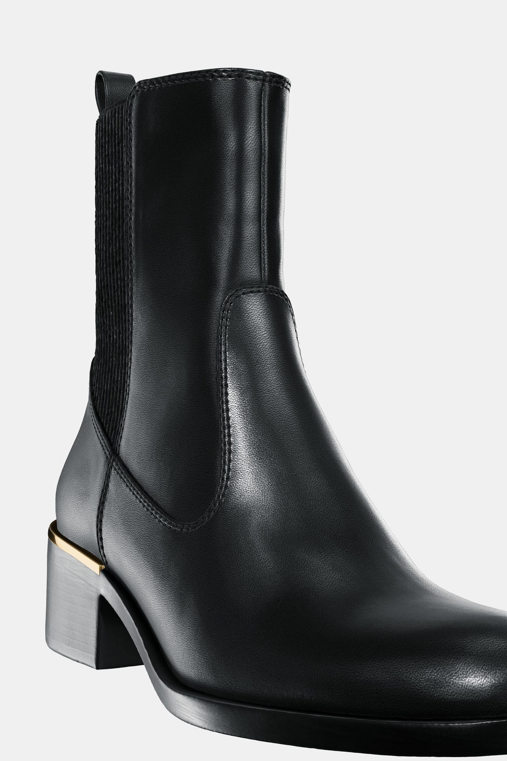 HEELED ANKLE BOOTS