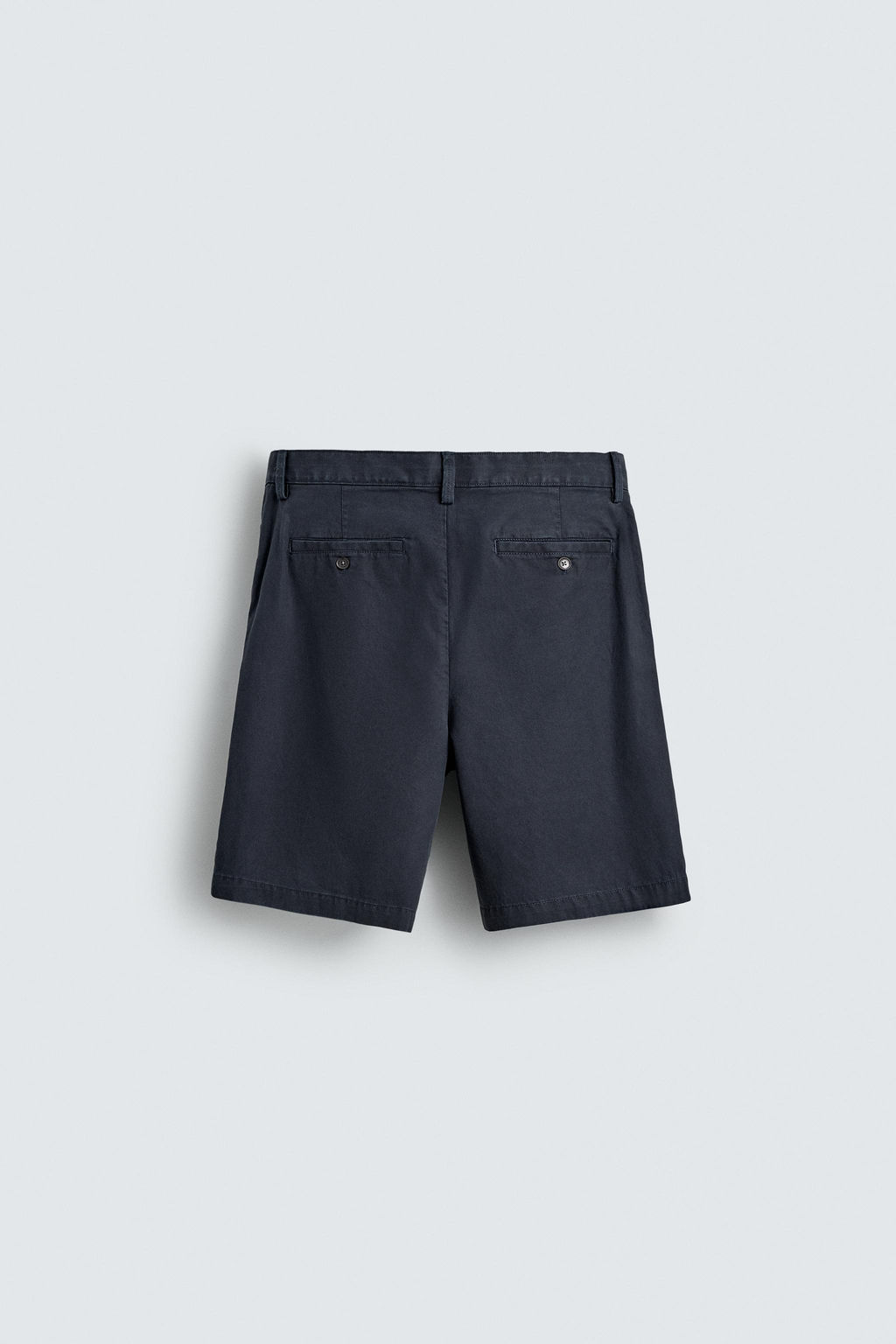 BERMUDA REGULAR FIT PLIEGUES / Marino