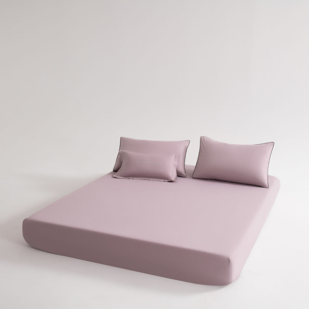 Комплект постельного белья Однотонный Сатин Элитный на резинке OCER008 180*200*30;160*200*30;140*200*30 Евро 4 Наволочки