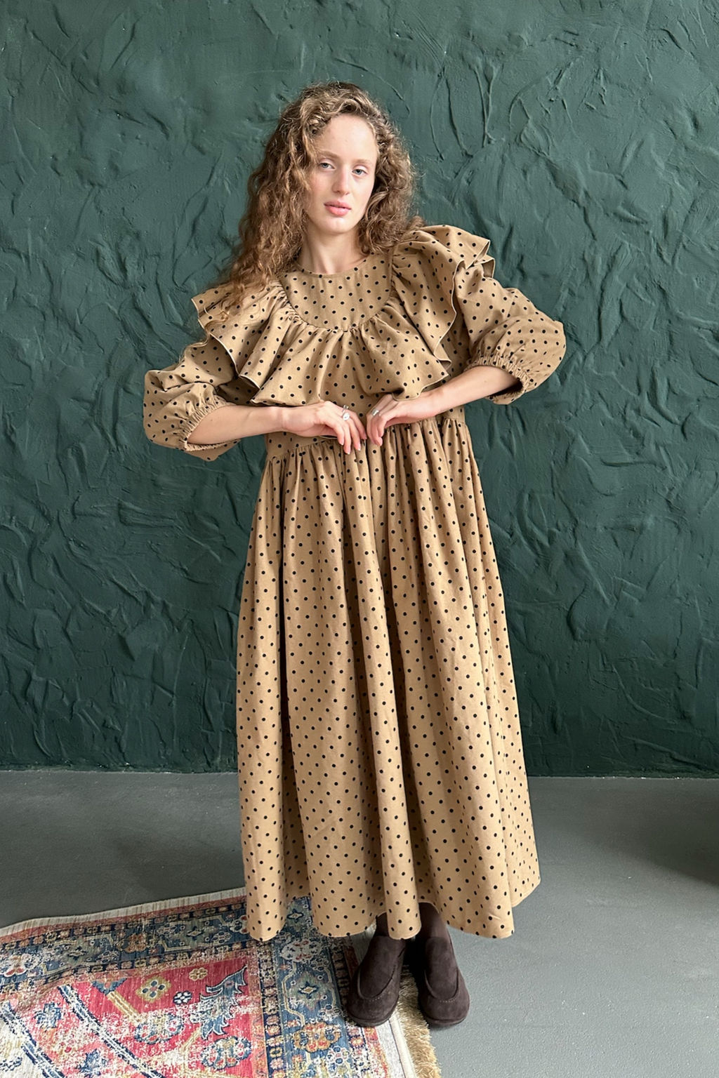 Платье женское STREET074/05/Песочный, черный