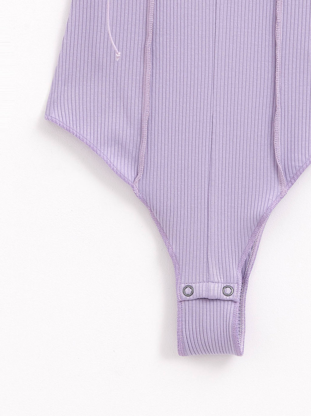 CONTE Боди в рубчик на шнуровке с декоративными швами LBD 2625 pale iris - Conte elegant фото 9