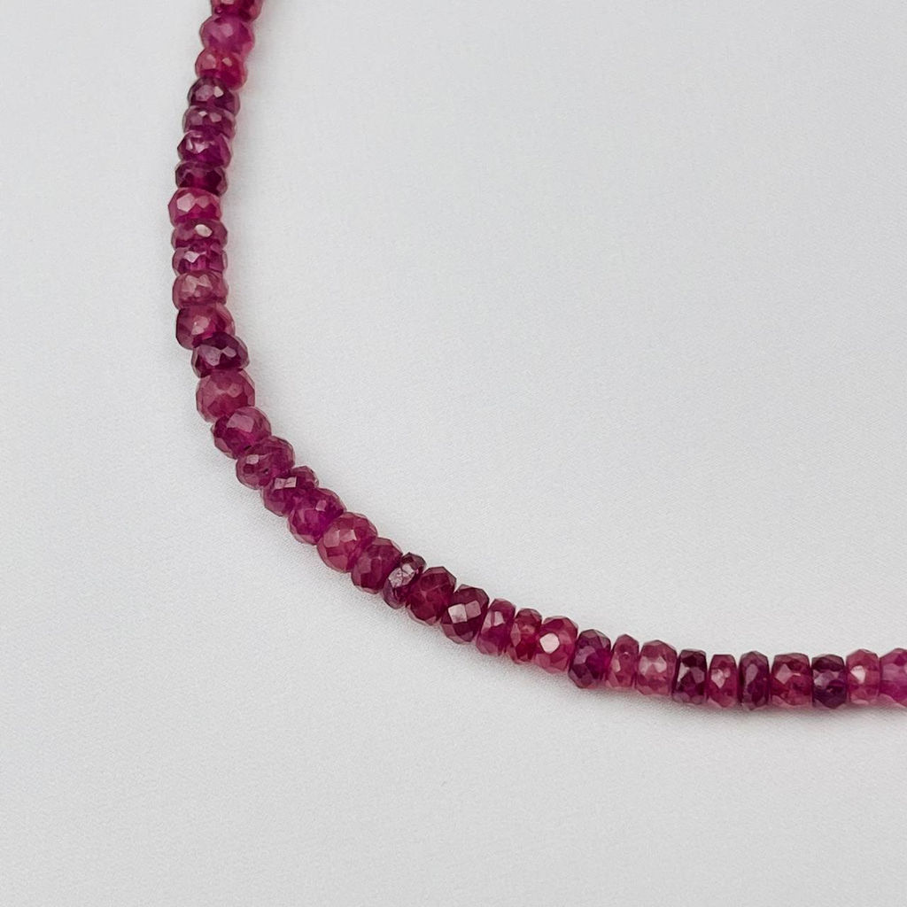 Колье из Рубина