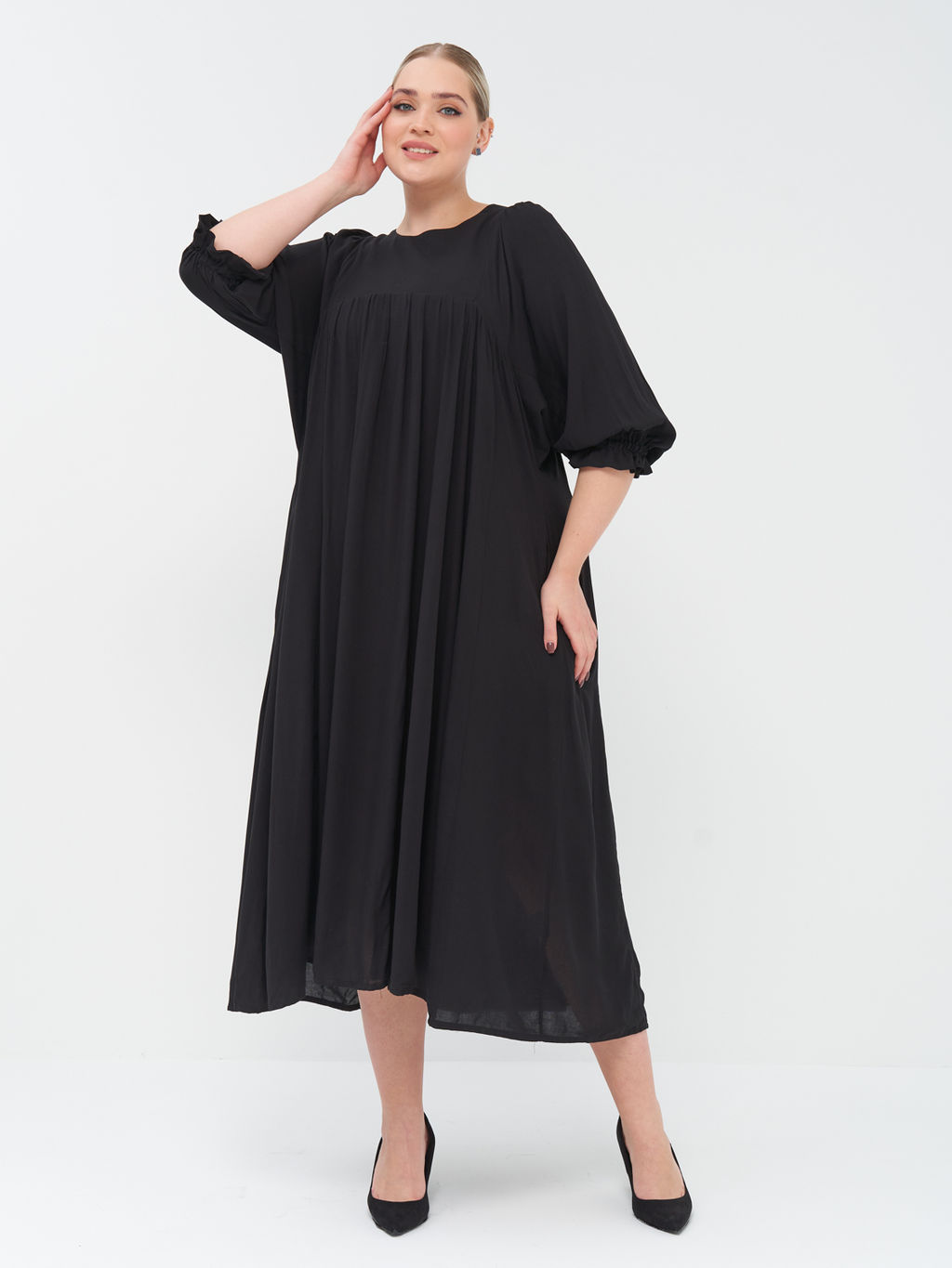 Платье со сборкой PP20904BLK00