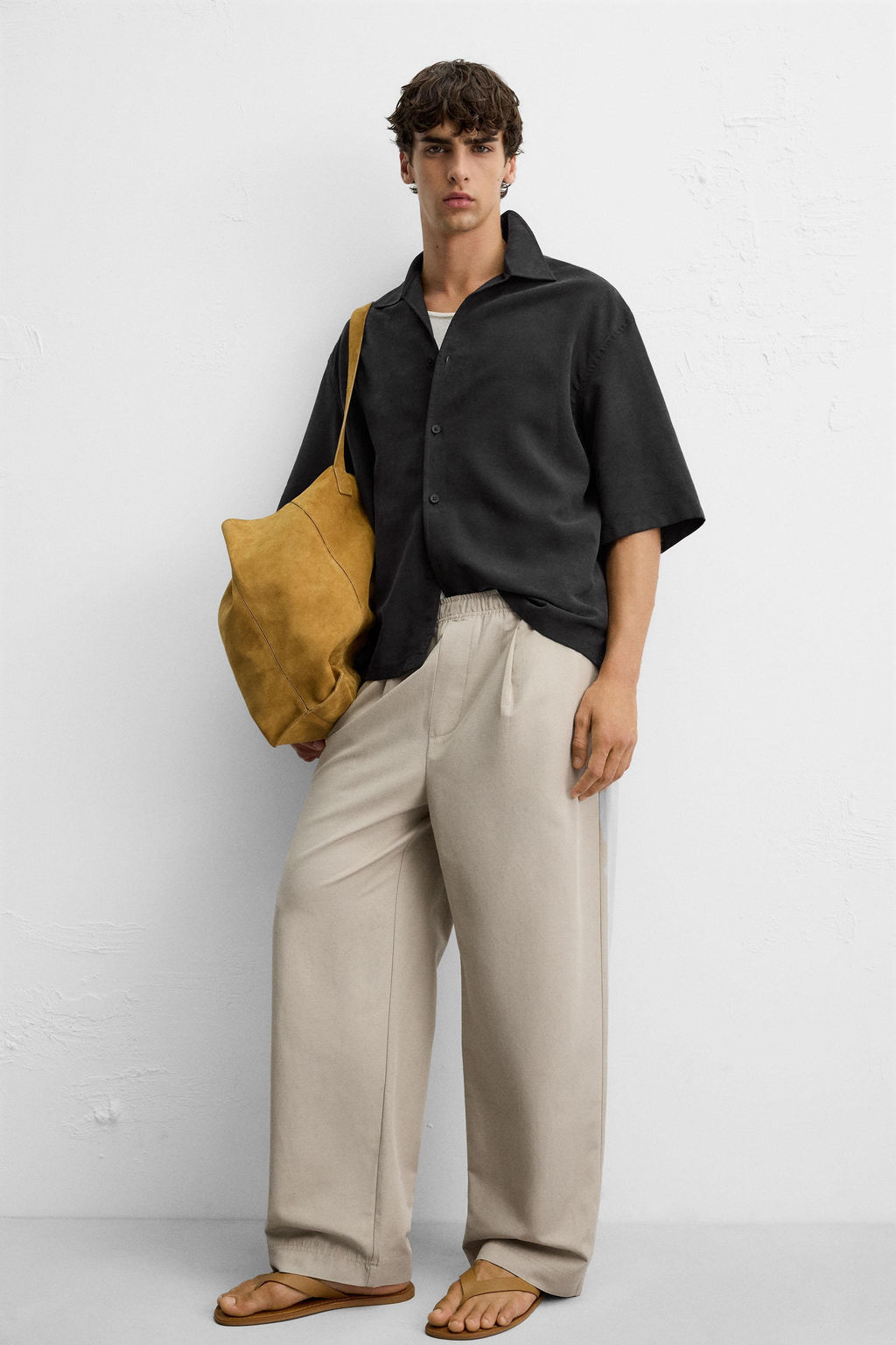 REGULAR FIT JOGGER WAIST TROUSERS - Zara фото 5