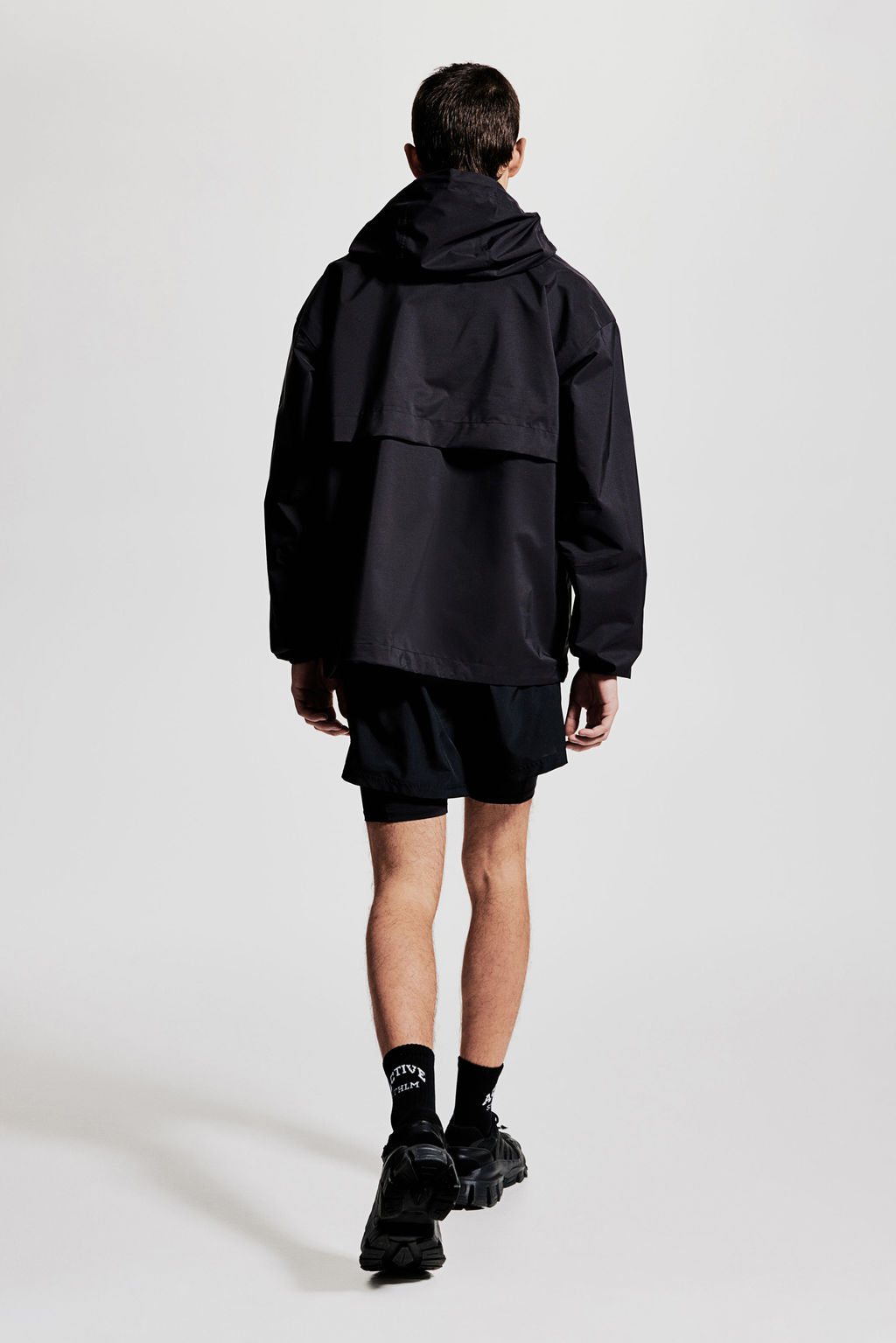 Chubasquero unisex en StormMove - H&m фото 21